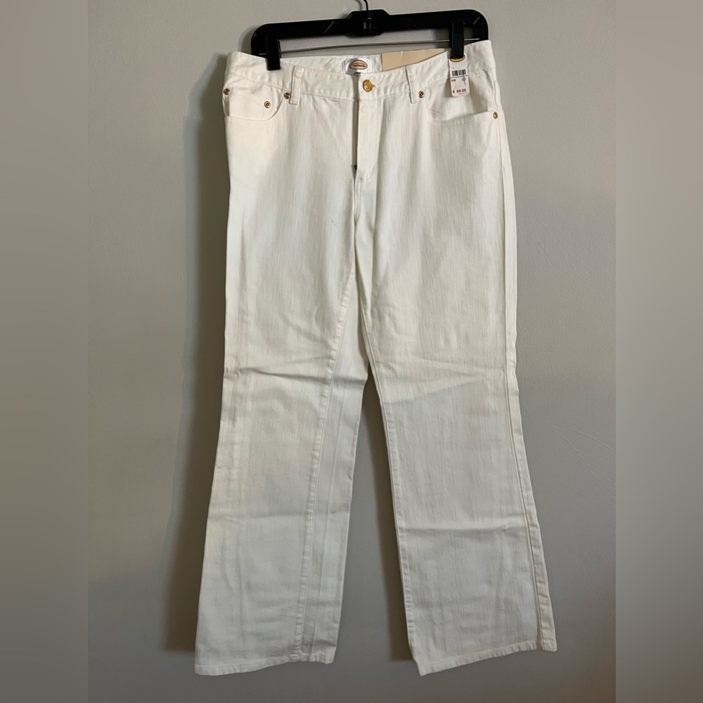 White denim flare-cut jeans from Talbots (10P)